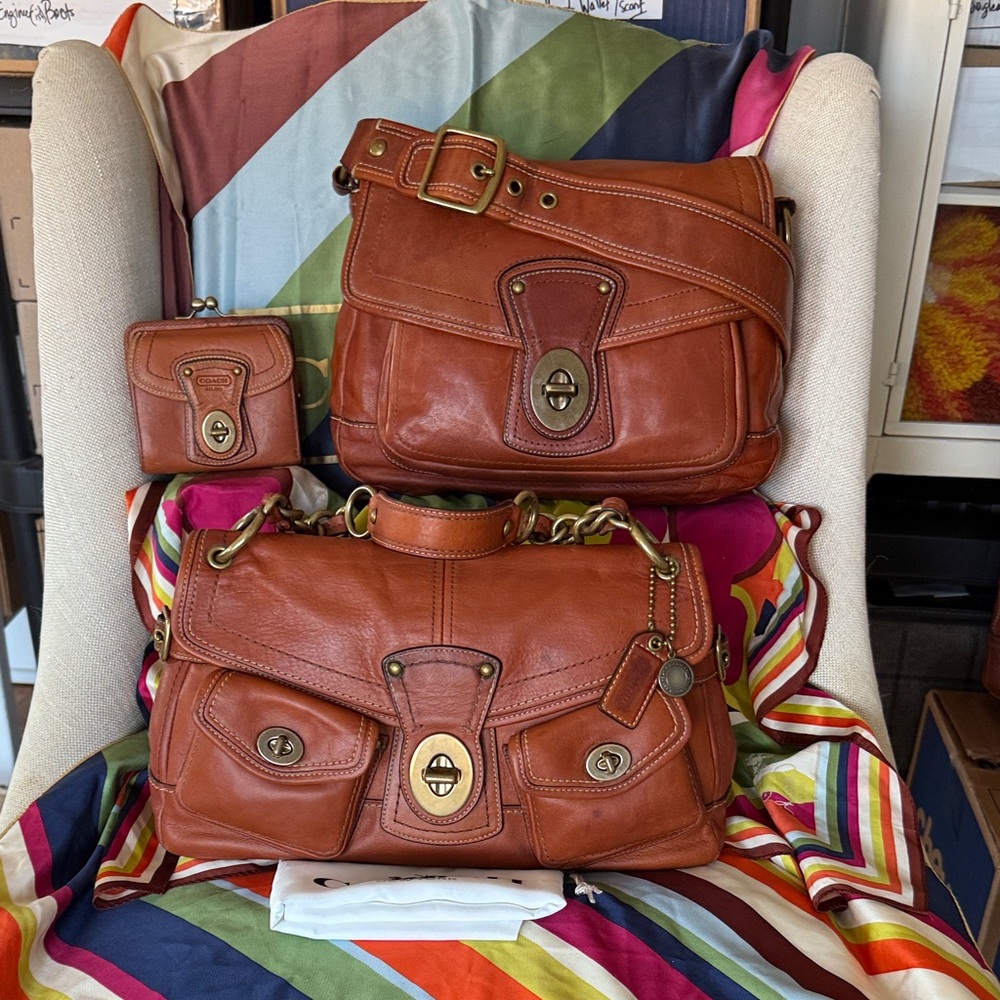 Coach Legacy Whiskey Set - Leigh, Large Ali & French Frame Turnlock Wallet